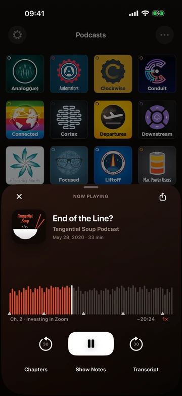 Arvocast on iPhone playing a podcast with chapter and playback controls
